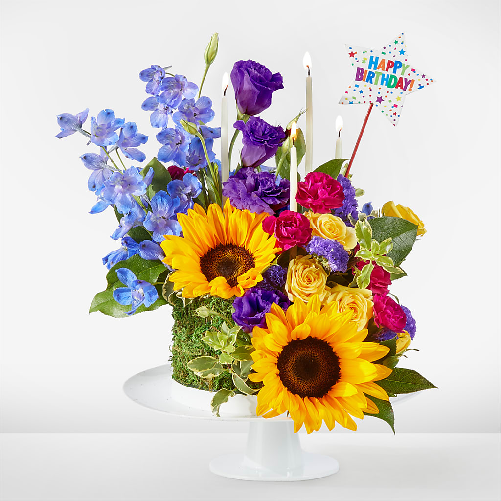 Star of the Day Floral Cake – FLORAL CREATIONS & GIFTS, Weslaco TX