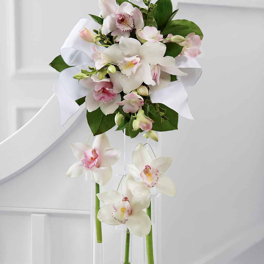 Perfect Entrance Pew Arrangement – FLORAL CREATIONS & GIFTS, Weslaco TX