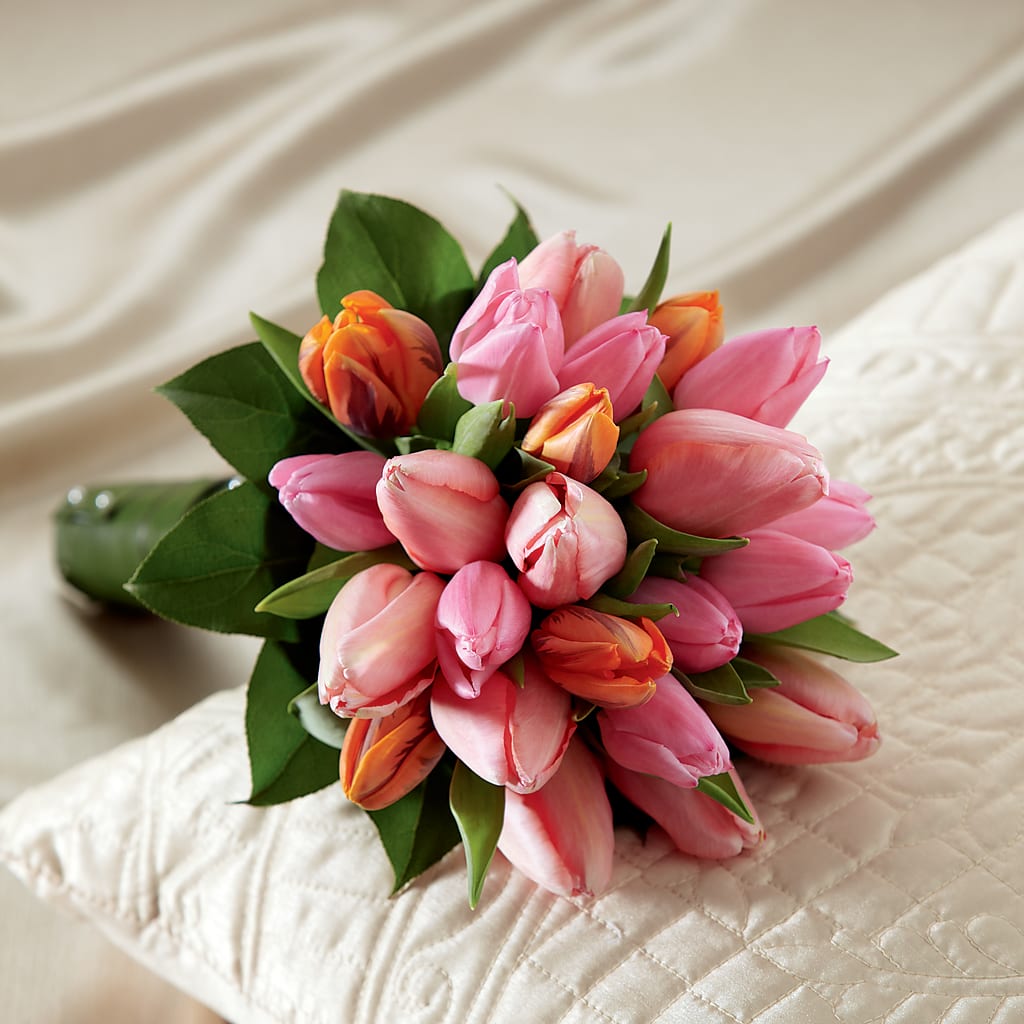 Embraceable Bouquet – FLORAL CREATIONS & GIFTS, Weslaco TX