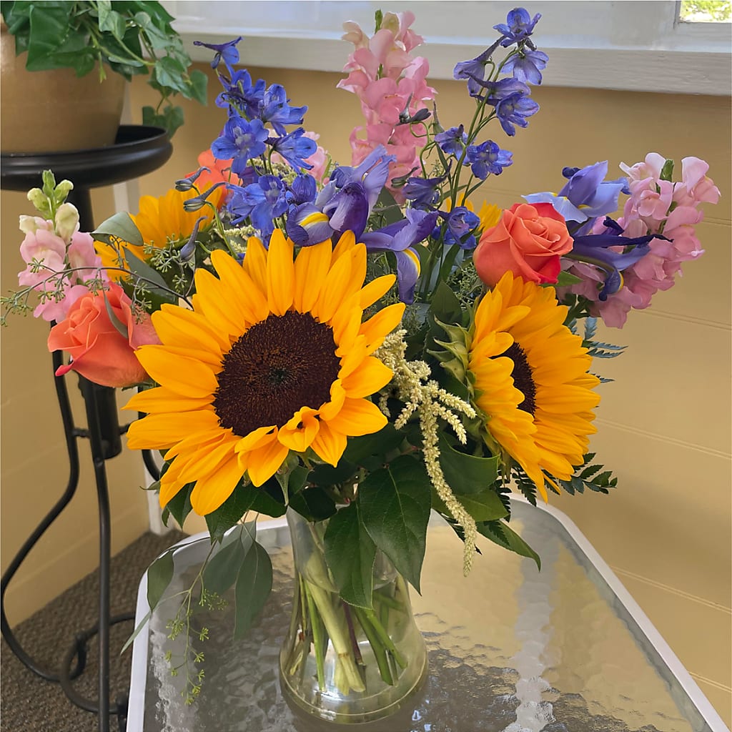 Rays of Life Bouquet – FLORAL CREATIONS & GIFTS, Weslaco TX