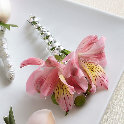 Pink Peruvian Lily Boutonniere – FLORAL CREATIONS & GIFTS, Weslaco TX